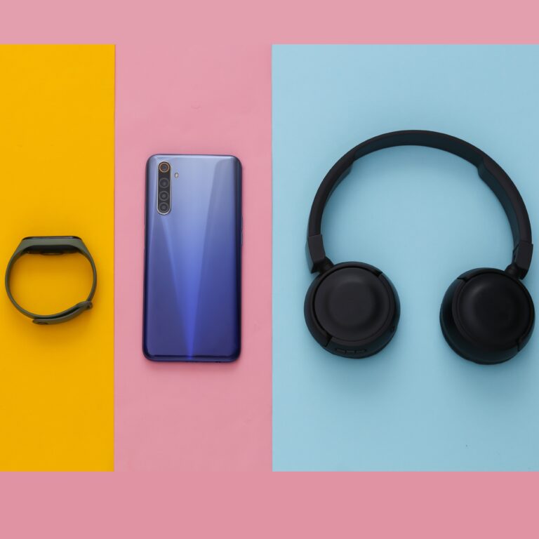 Be Safe: Your Personal devices at risk 5 Personal Devices - Square